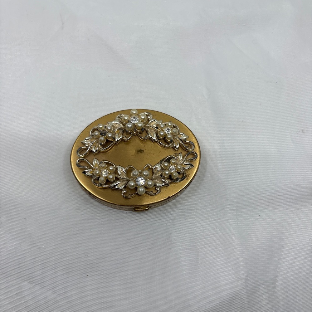 Vintage K & K Kotler and Kopit Mirror Powder Gold Tone Compact Rhinestone Pearls